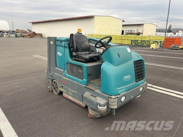 Tennant M20 Scrubber dryers