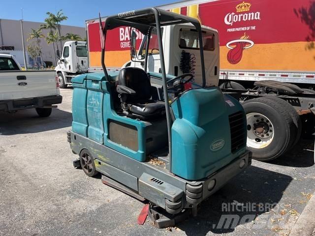 Tennant T20 Scrubber dryers