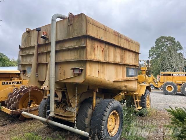 Terex 3303 Water tankers