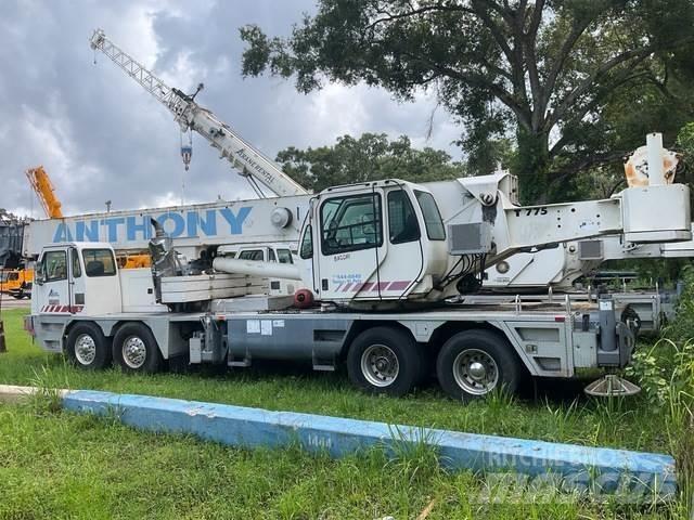Terex T775 Tracked cranes