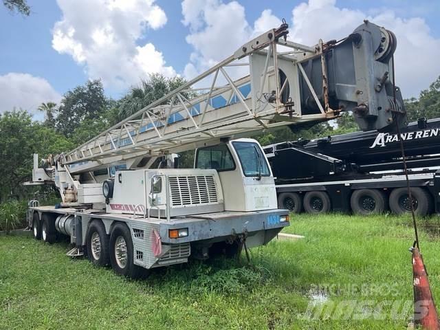 Terex T775 Tracked cranes