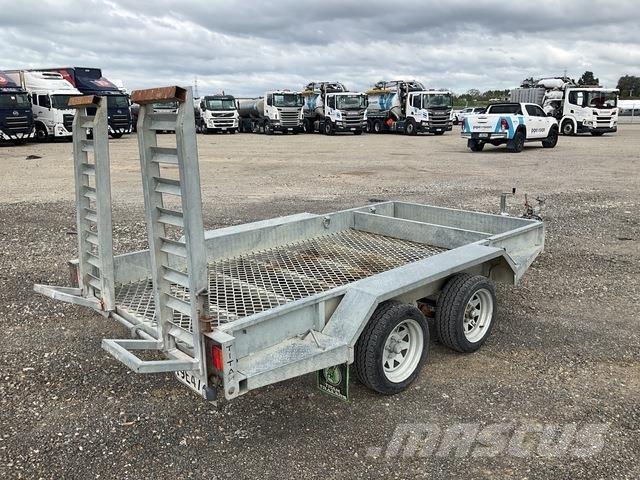 Titan  Vehicle transport trailers