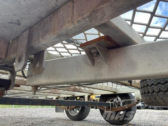 Titan  Vehicle transport trailers
