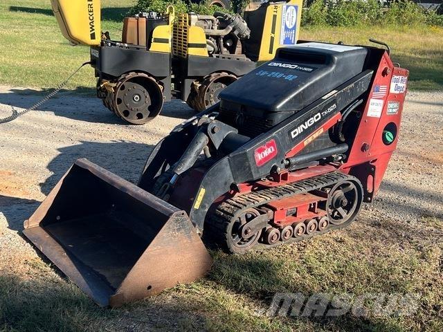 Toro TX-525 Skid steer loaders