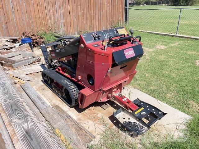 Toro TX427 Trenchers