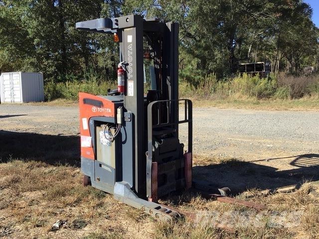 Toyota 8BRU23 Electric forklift trucks