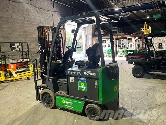 Toyota 8FBCU25 Electric forklift trucks