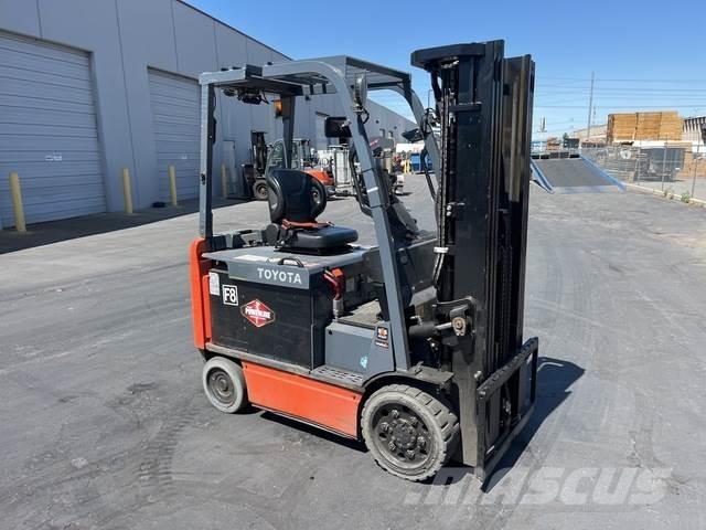 Toyota 8FBCU32 Electric forklift trucks