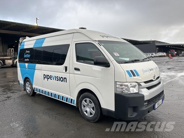 Toyota HiAce Panel vans