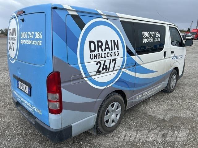 Toyota HiAce Panel vans