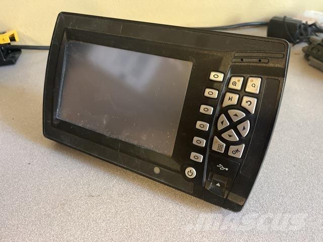 Trimble CB460 Other