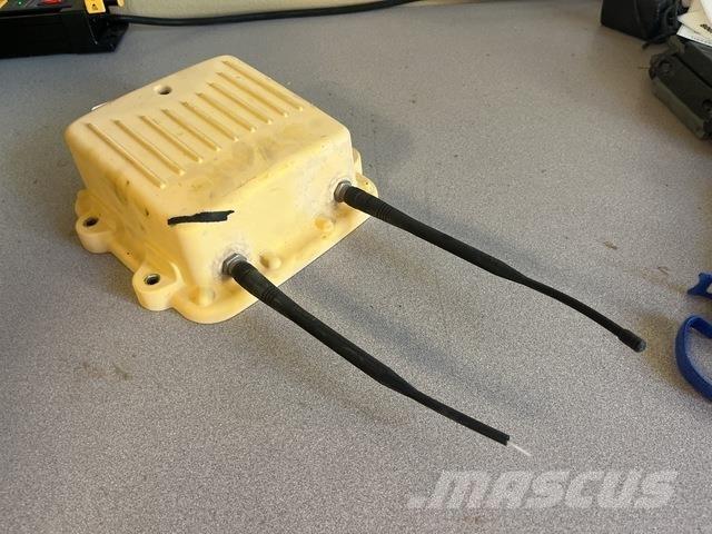 Trimble SNR920 Other