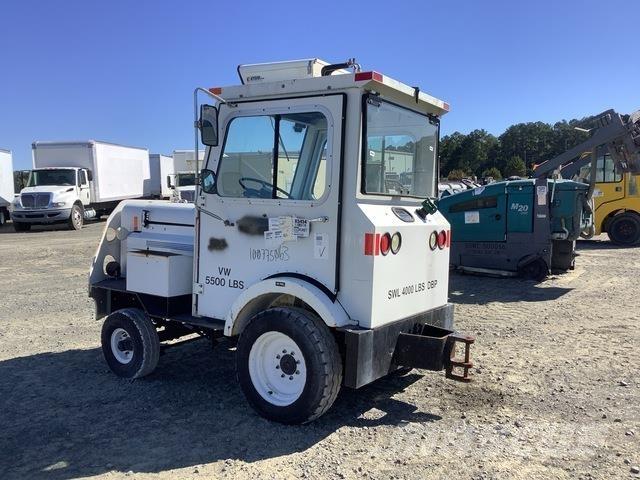  Tug MA40-36 Towing truck