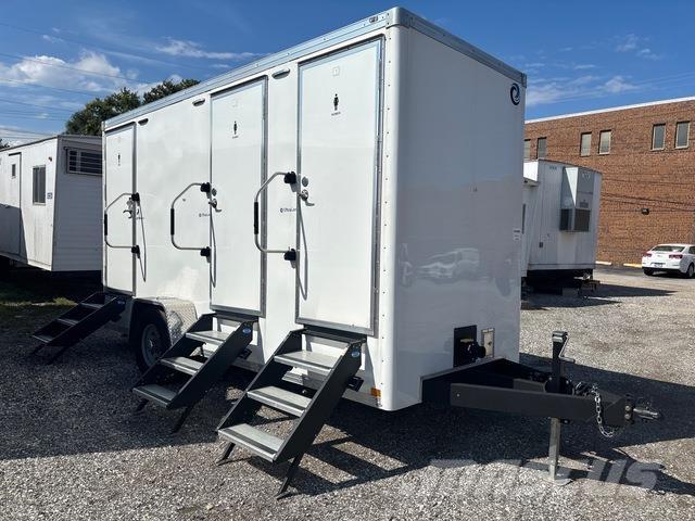  UltraLav Construction barracks