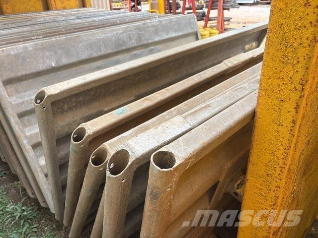  Ultrashore Drilling equipment accessories and spare parts