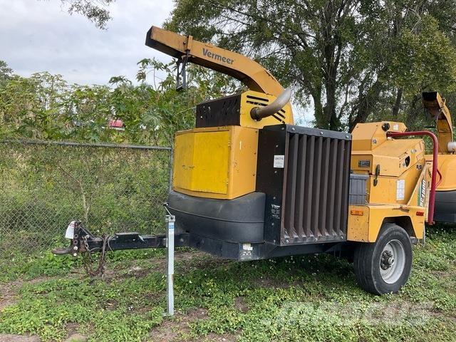 Vermeer BC1500 Wood chippers