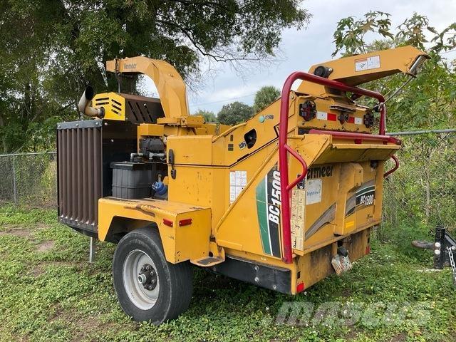 Vermeer BC1500 Wood chippers