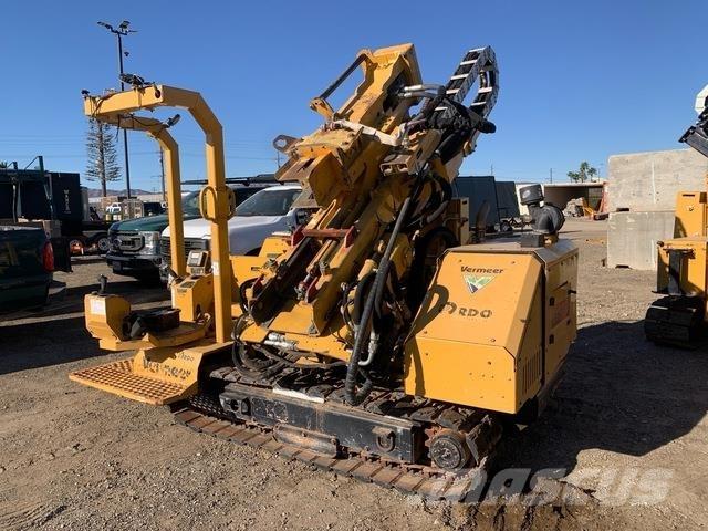 Vermeer PD10 Vibratory pile drivers