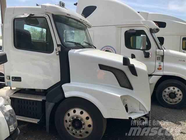 Volvo  Truck Tractor Units