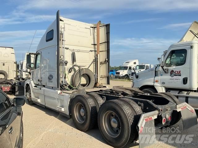 Volvo  Truck Tractor Units