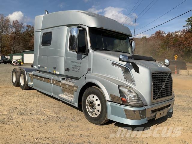 Volvo D13 Truck Tractor Units