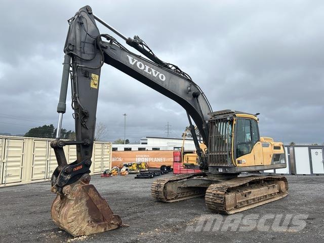 Volvo EC220DL Crawler excavators