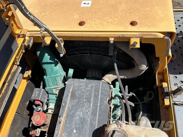 Volvo EC380DL Crawler excavators