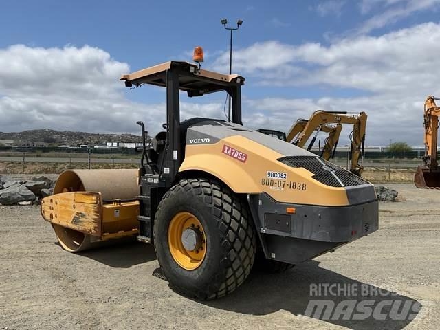 Volvo SD115 Single drum rollers