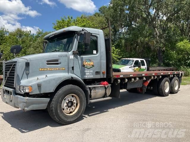 Volvo VHD Flatbed/Dropside trucks