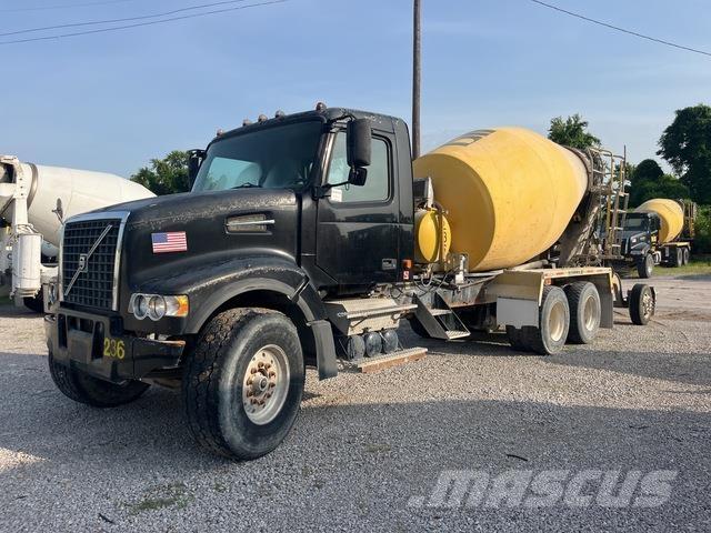 Volvo VHD Other trucks