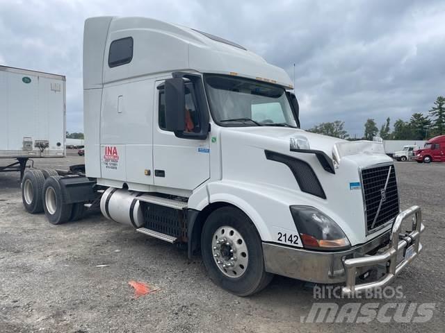 Volvo VLN670 Truck Tractor Units