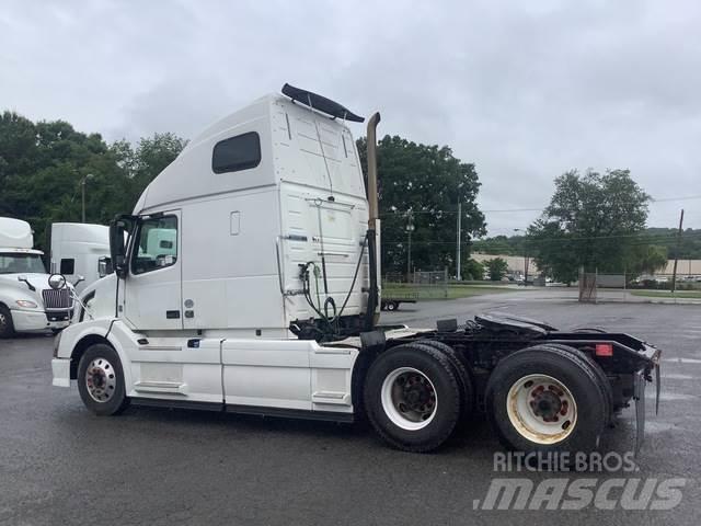 Volvo VNL Truck Tractor Units