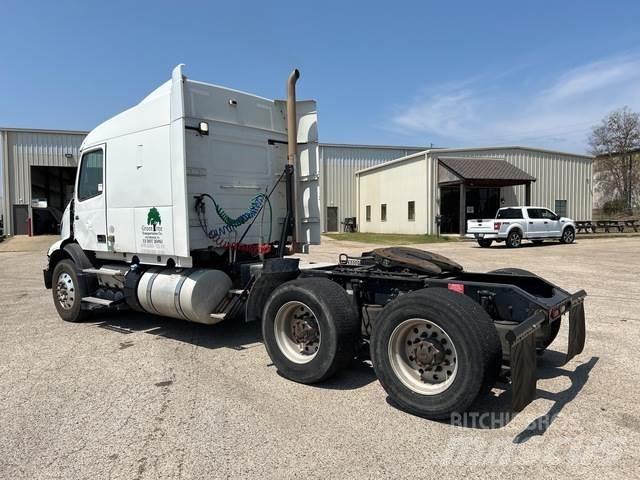 Volvo VNL Truck Tractor Units