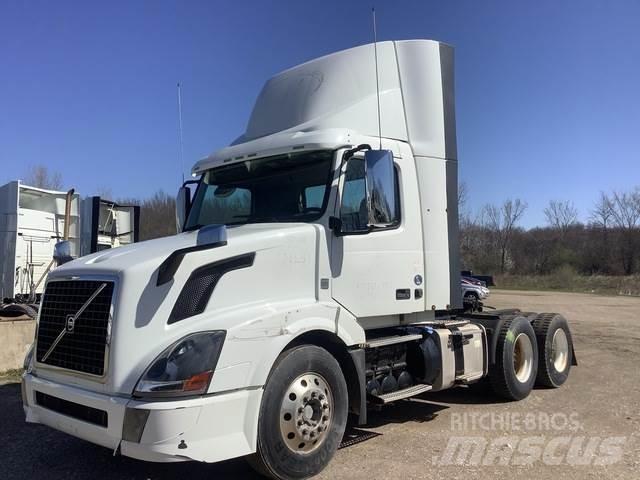 Volvo VNL Truck Tractor Units