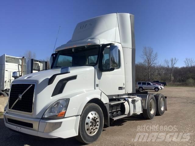Volvo VNL Truck Tractor Units
