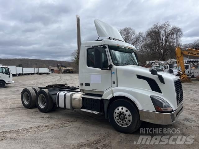 Volvo VNL Truck Tractor Units
