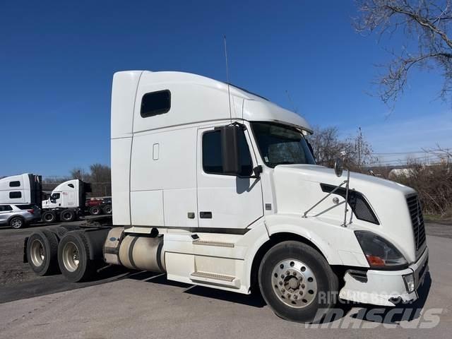 Volvo VNL Truck Tractor Units