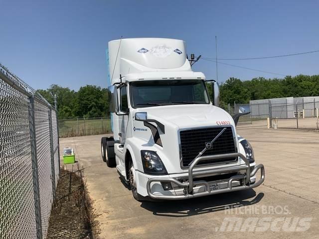 Volvo VNL Truck Tractor Units