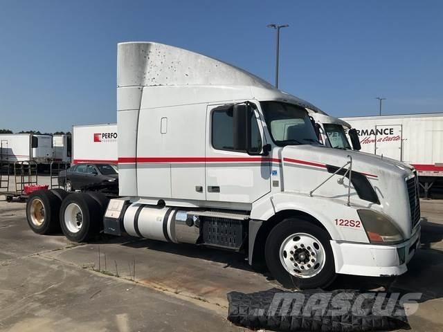 Volvo VNL Truck Tractor Units