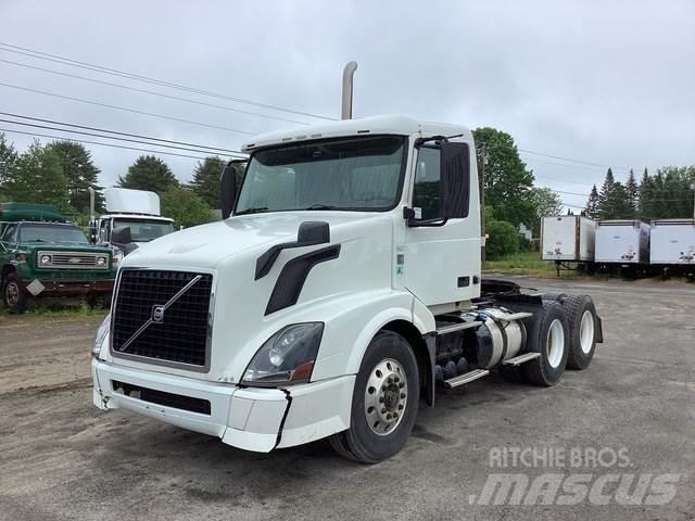 Volvo VNL Truck Tractor Units