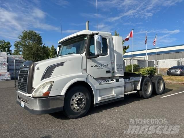 Volvo VNL Truck Tractor Units