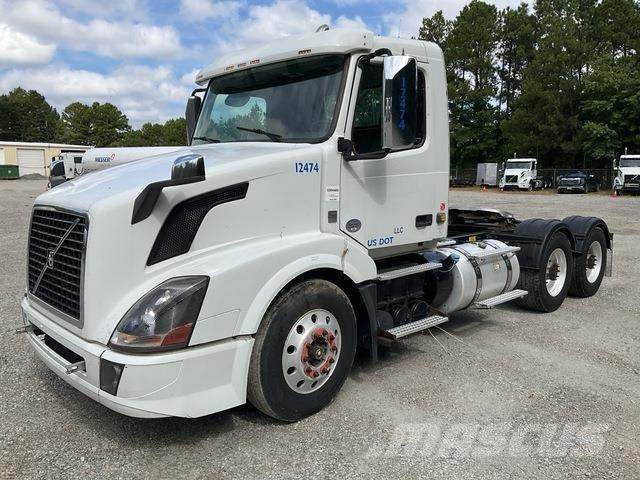 Volvo VNL Truck Tractor Units
