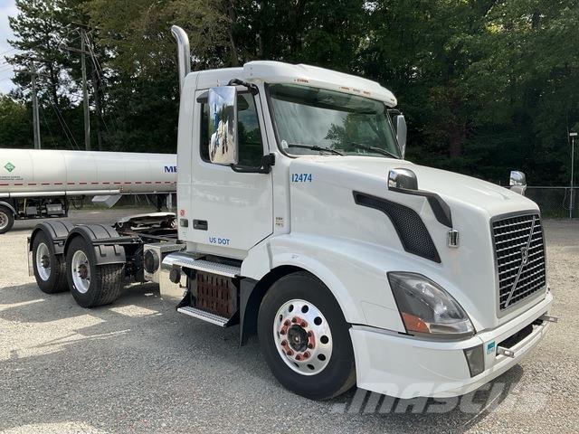 Volvo VNL Truck Tractor Units