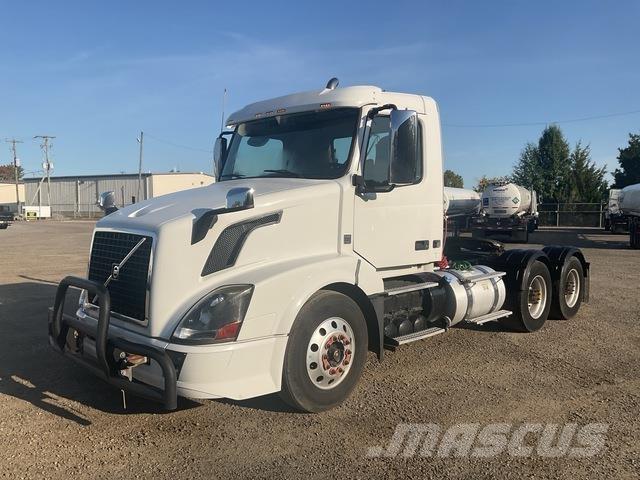 Volvo VNL Truck Tractor Units