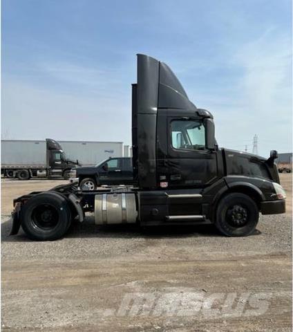 Volvo VNL Truck Tractor Units