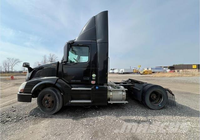 Volvo VNL Truck Tractor Units