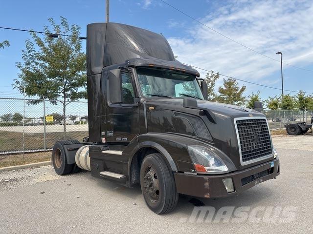Volvo VNL Truck Tractor Units