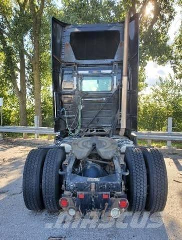 Volvo VNL Truck Tractor Units