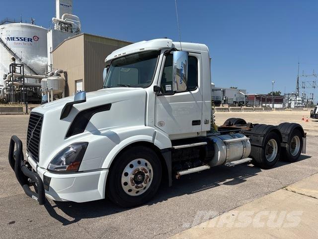 Volvo VNL Truck Tractor Units