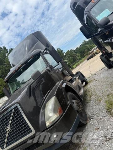 Volvo VNL Truck Tractor Units